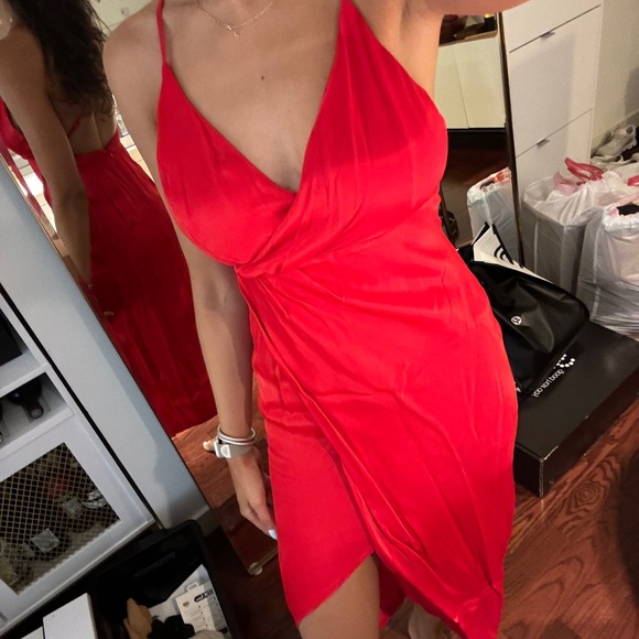 BARDOT Red statin style dress - Picture 4 of 4